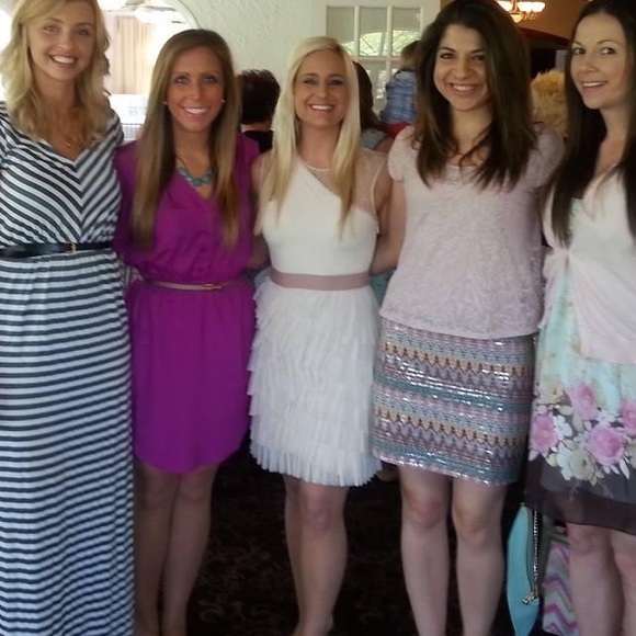 BCBG Lace and Tulle Tiered Dress Bridal Wedding Shower Dress Off White Size 4 - Picture 7 of 16